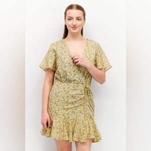 BB Dakota by Steve Madden Women’s Yellow Floral Wrap Dress Size L NWT